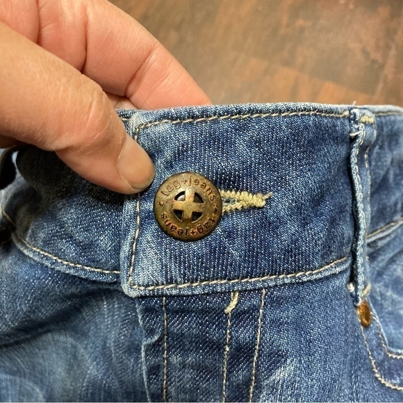 TAG + Premium Denim Jeans Flare legs Size 28 EUC Y2K Fashion - Picture 10 of 13